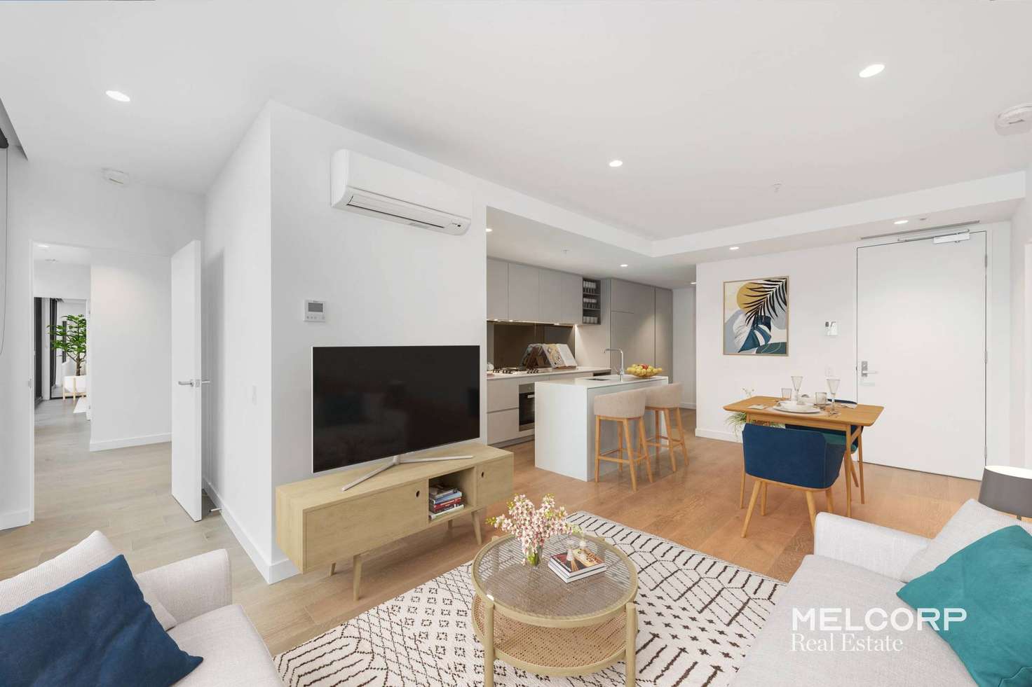 Main view of Homely unit listing, 804/462 Elizabeth Street, Melbourne VIC 3000