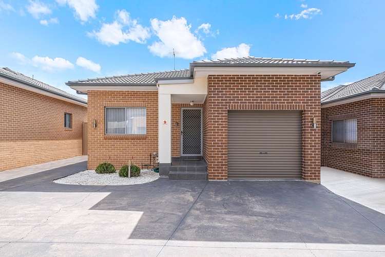 Main view of Homely villa listing, 9/28 Charlotte Road, Rooty Hill NSW 2766
