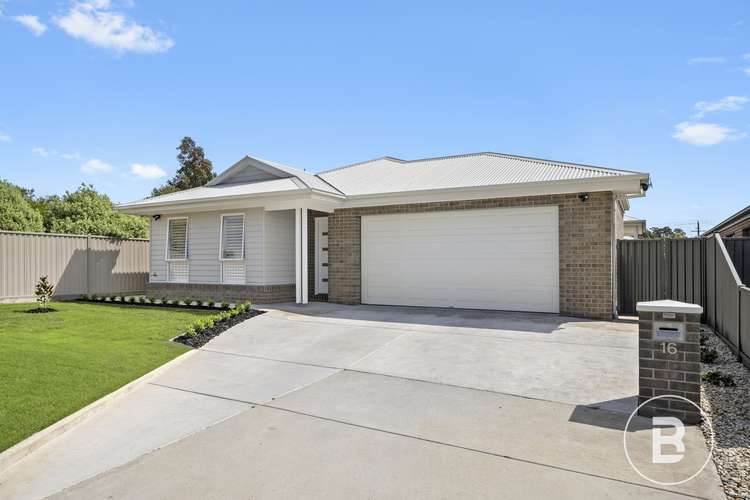 16 Henlix Court, Mount Clear VIC 3350