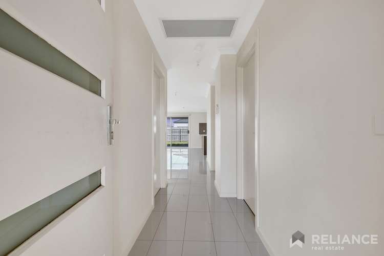 Second view of Homely house listing, 2 Glen Mews, Romsey VIC 3434