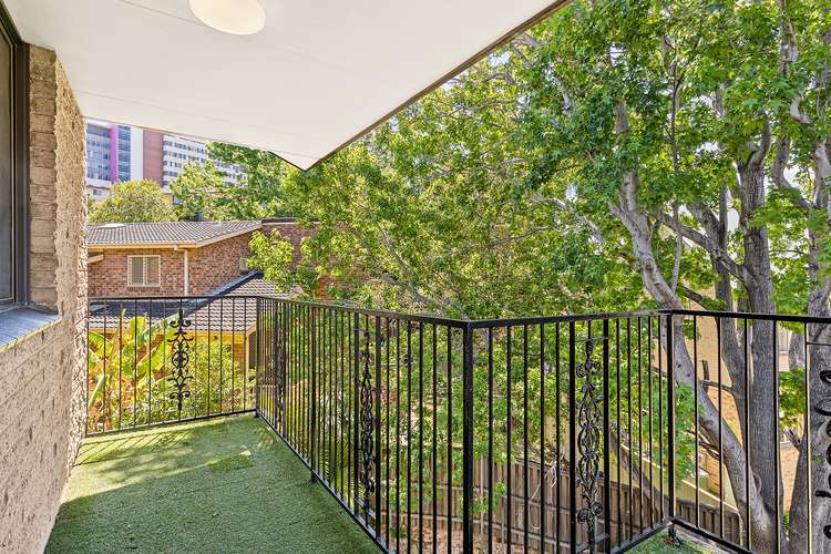 Main view of Homely apartment listing, 18/27 Osborne Street, Wollongong NSW 2500