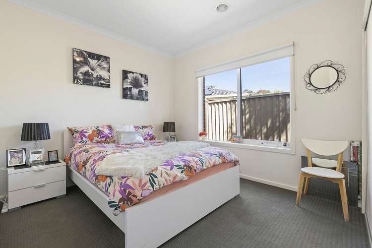 Fifth view of Homely house listing, 2/31 Rodbrough Crescent, Corio VIC 3214