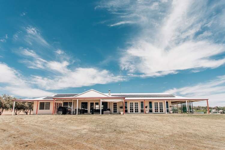 7 Langford Road, York WA 6302