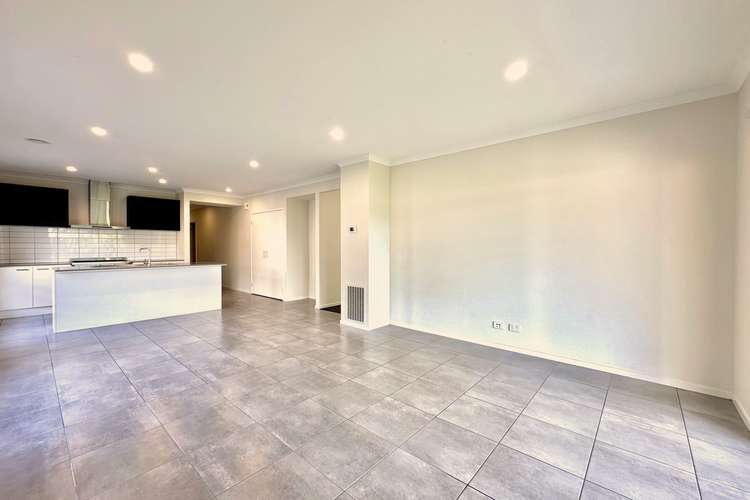 Third view of Homely house listing, 5 Tundra Esplanade, Werribee VIC 3030