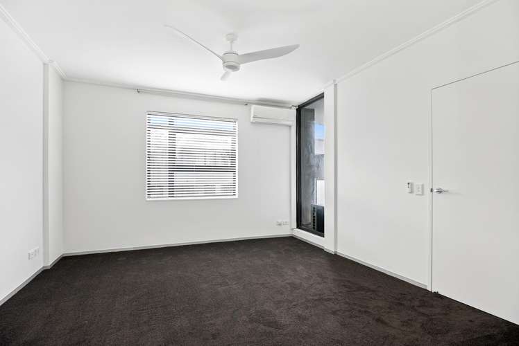 Fifth view of Homely apartment listing, F402/7 Hunter Street, Waterloo NSW 2017