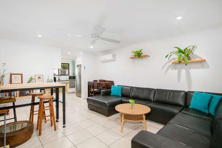 Main view of Homely unit listing, 8/10 Twenty First Avenue, Palm Beach QLD 4221