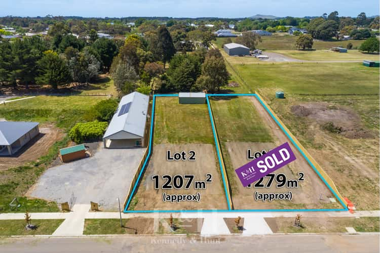 5 and 7 Lomandra Drive, Gisborne VIC 3437