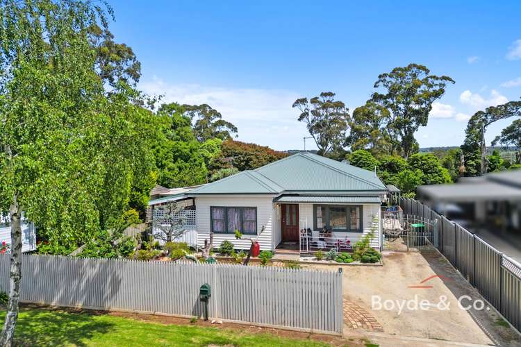 82 Longwarry Road, Drouin VIC 3818