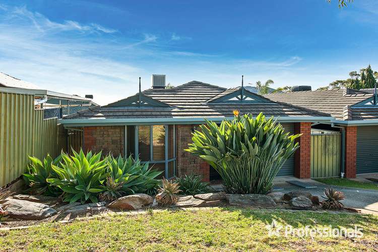 2 Yulinda Terrace, Para Hills SA 5096