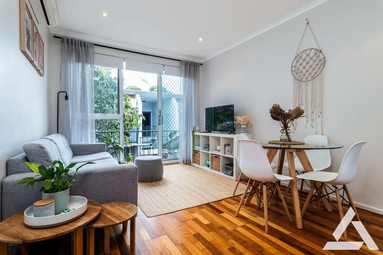 Main view of Homely apartment listing, 24/25 Robe Street, St Kilda VIC 3182