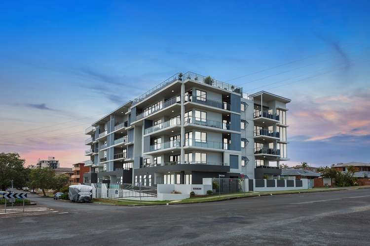 Main view of Homely unit listing, 10/14-16 Waugh Street, Port Macquarie NSW 2444