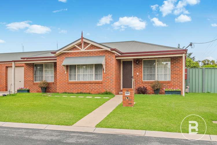 Main view of Homely townhouse listing, 9 Valli Place, East Bendigo VIC 3550