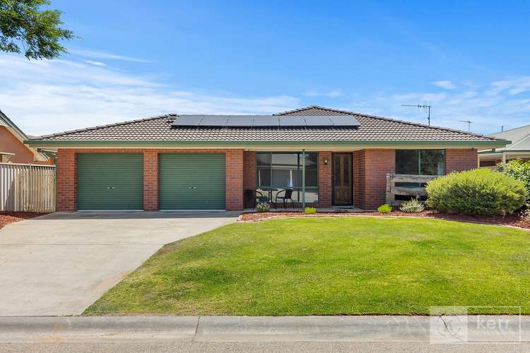 2 Moorpark Court, Cobram VIC 3644