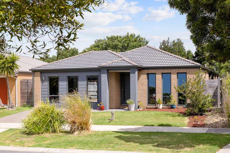 23 Rosella Grove, Cowes VIC 3922