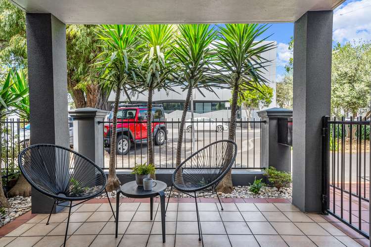 Main view of Homely apartment listing, 2/33 Princes Street, Port Melbourne VIC 3207