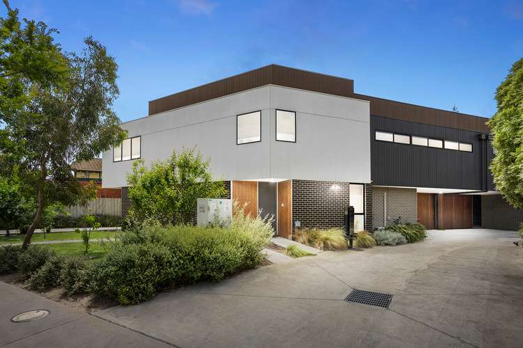 Second view of Homely townhouse listing, 4/1317A Nepean Highway, Cheltenham VIC 3192