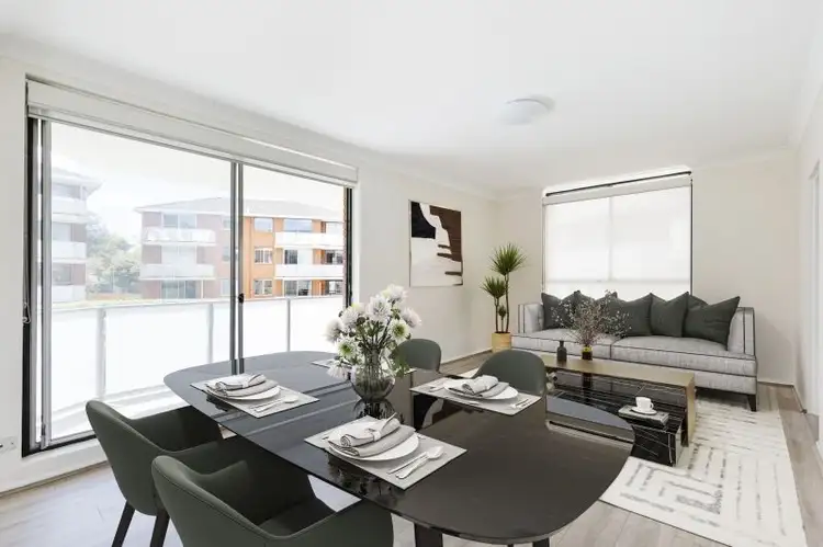56/62 Grosvenor Crescent