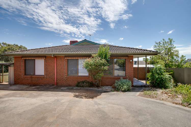 Main view of Homely townhouse listing, 2/300 Highview Crescent, Lavington NSW 2641
