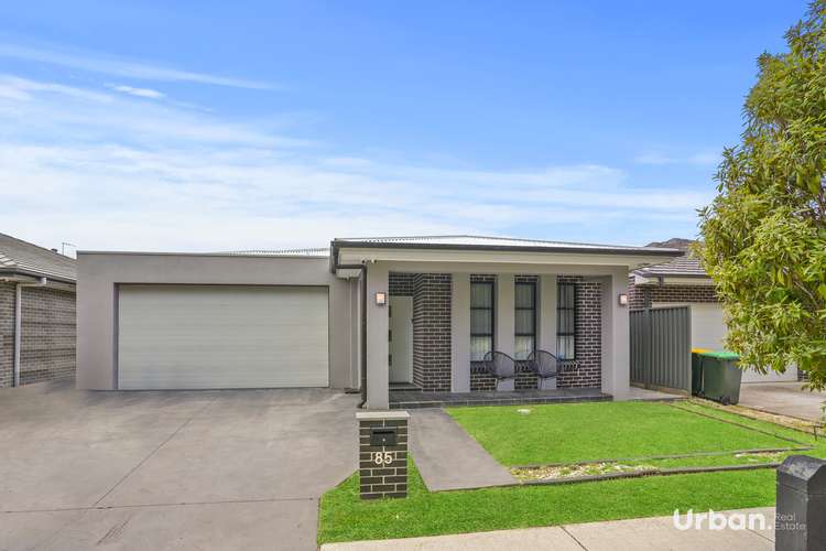 85 Sawsedge Avenue, Denham Court NSW 2565