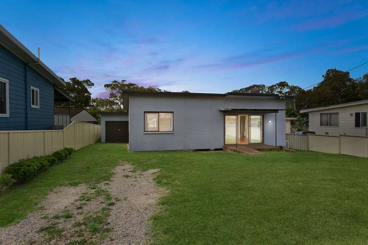 36 Fourth Avenue, Toukley NSW 2263