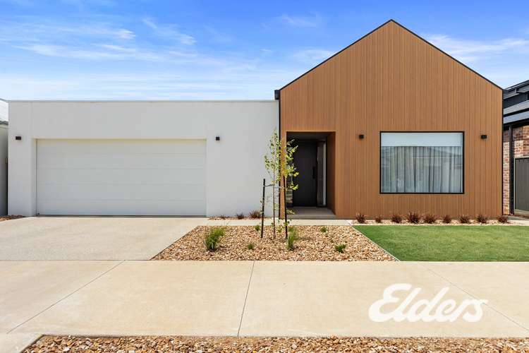 30 Peter Thomson Circuit, Yarrawonga VIC 3730