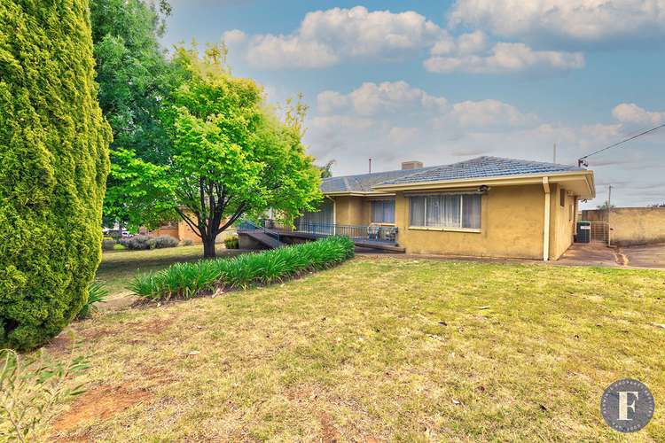 24 Back Creek Road, Young NSW 2594