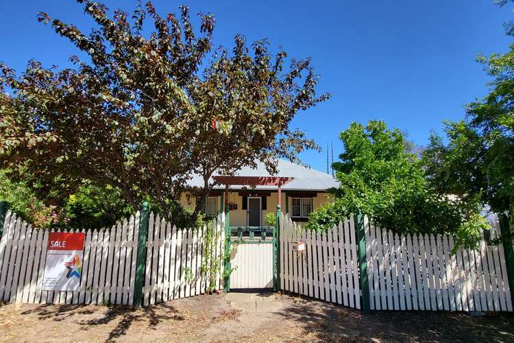 60 Avon Street, Katanning WA 6317