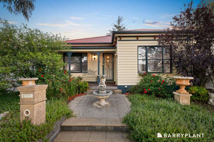 Main view of Homely house listing, 3 Oakbank Close, Berwick VIC 3806