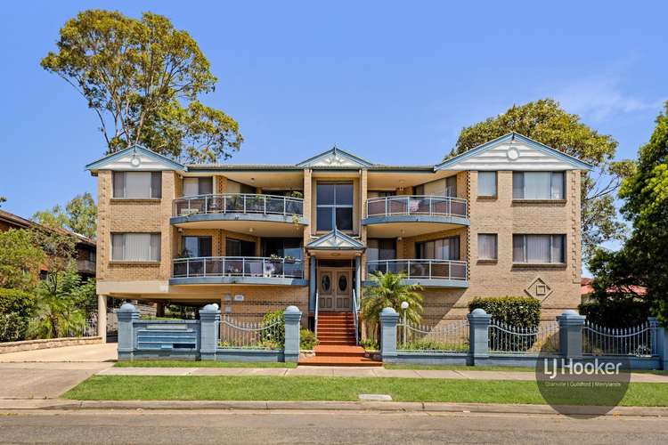 Main view of Homely unit listing, 4/9-11 Boundary Street, Granville NSW 2142
