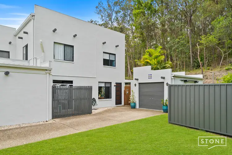 44/61 Harburg Drive