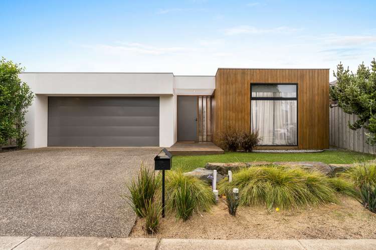 35 Tubular Avenue, Torquay VIC 3228