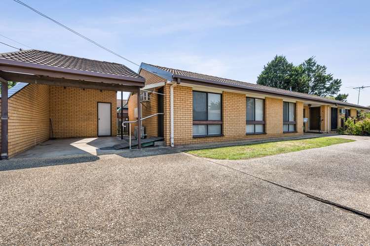 Main view of Homely unit listing, 1/396E Ross Circuit, Lavington NSW 2641