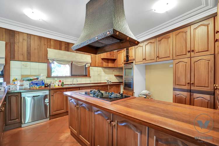 Sixth view of Homely acreageSemiRural listing, 15 St Ronans Court, Sunbury VIC 3429