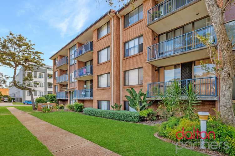Main view of Homely unit listing, 11/142 Railway Street, Cooks Hill NSW 2300