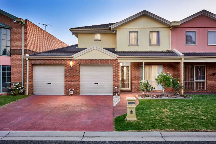 Main view of Homely townhouse listing, 9 Tundra Way, Keysborough VIC 3173