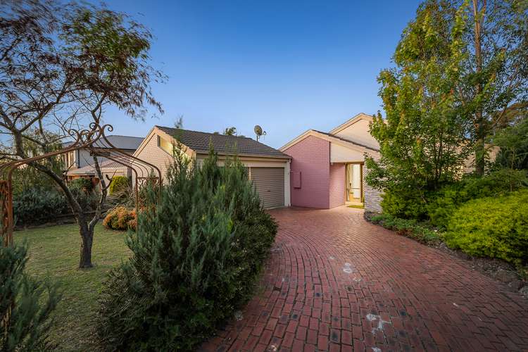 3 Neilian Retreat, Berwick VIC 3806