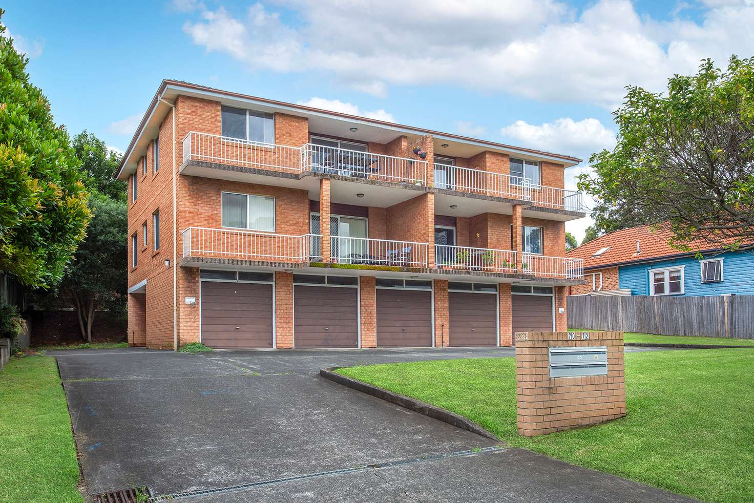 Main view of Homely unit listing, 5/70-72 Collins Street, Corrimal NSW 2518