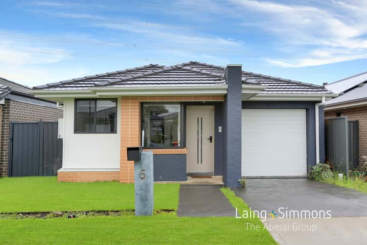 5 Military Close, Jordan Springs NSW 2747