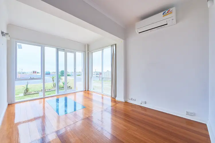 1/186 Beach Road
