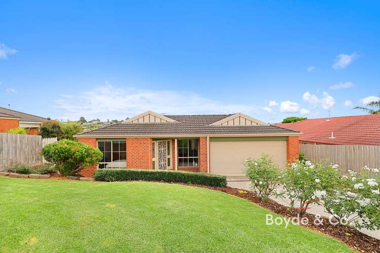 61 Walker Drive, Drouin VIC 3818