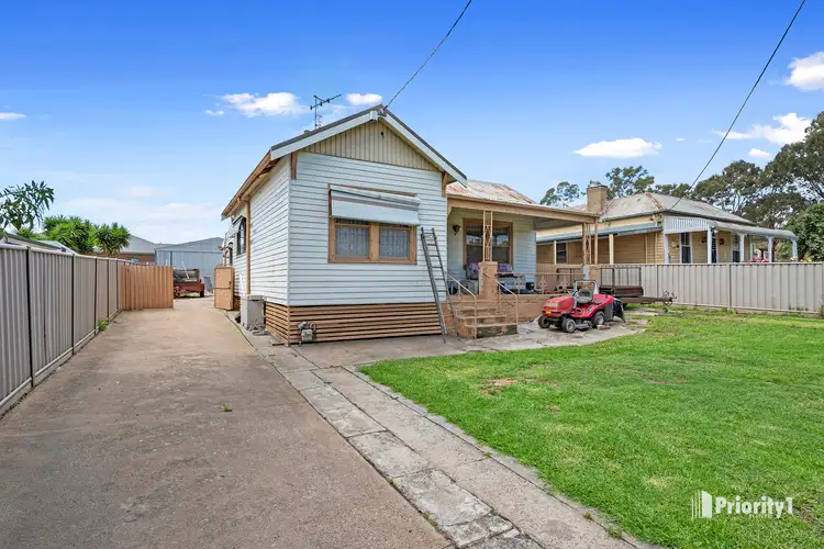 4 Baden Street