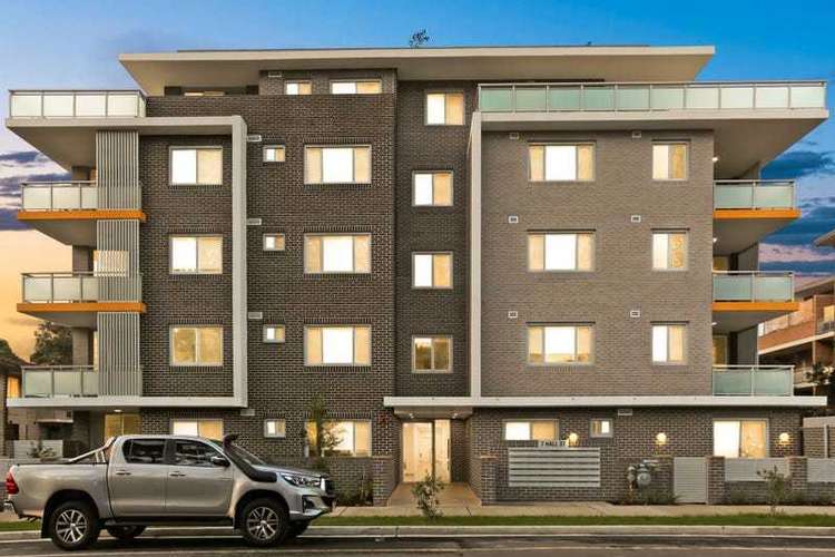 Main view of Homely unit listing, 31/5-9 Hall Street, Auburn NSW 2144