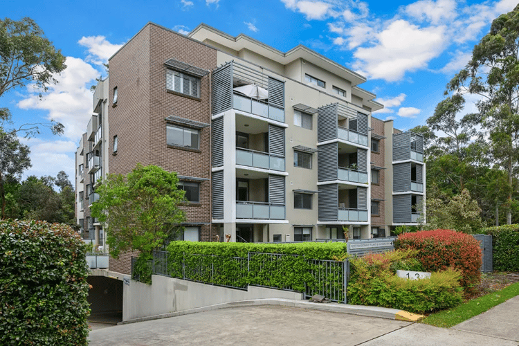 Main view of Homely apartment listing, 19/1-3 Eulbertie Avenue, Warrawee NSW 2074