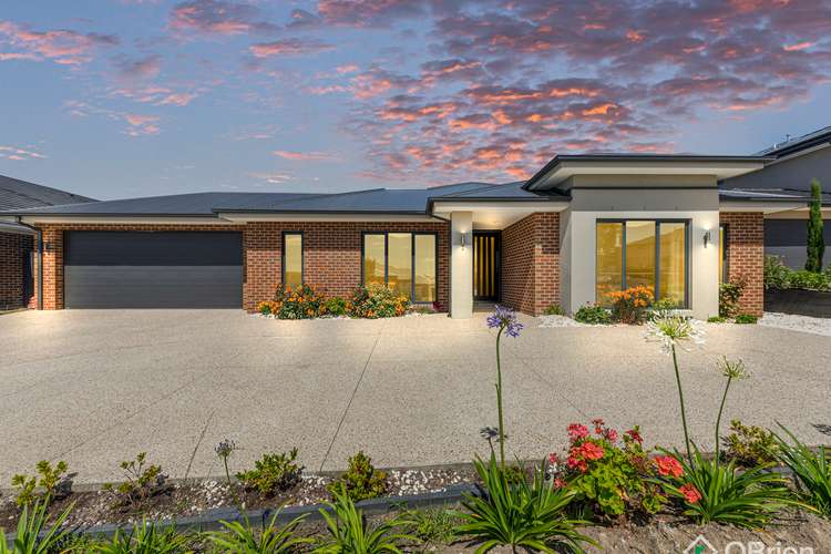 20 Fenton Crescent, Pakenham VIC 3810