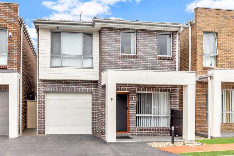 Main view of Homely townhouse listing, 9 Dorcas Glade, Schofields NSW 2762