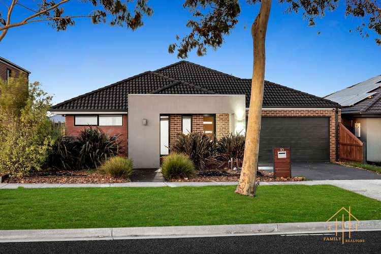 Main view of Homely house listing, 10 Ranfurlie Boulevard, Cranbourne West VIC 3977