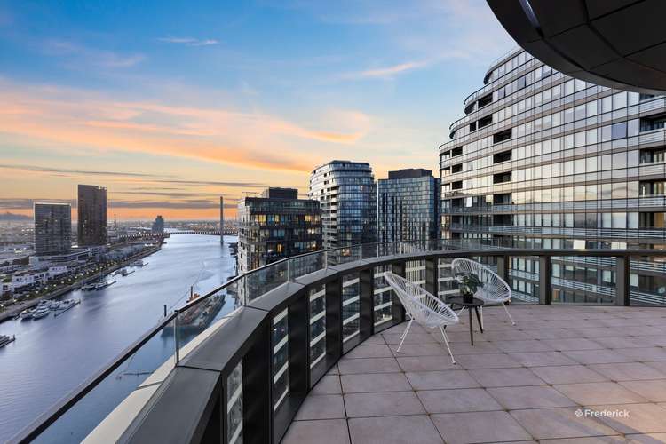 2204S/883 Collins Street, Docklands VIC 3008