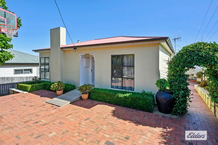 2 Wembley Street
