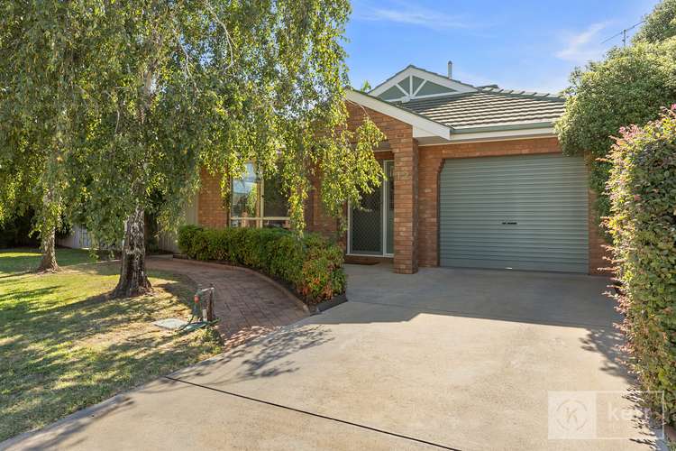 12 Moorpark Court, Cobram VIC 3644