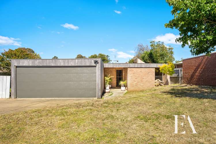 4 Curtis Court, Leopold VIC 3224